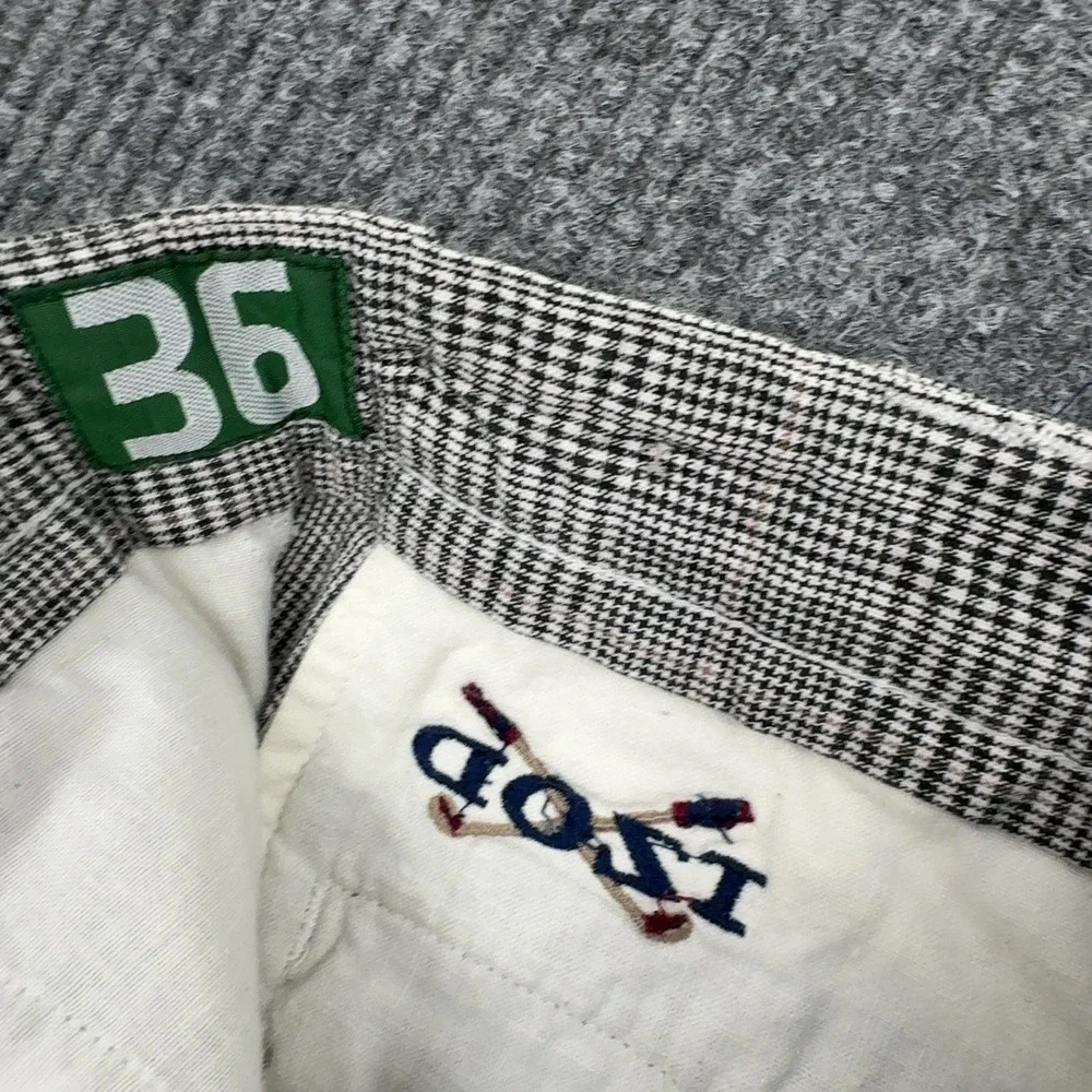 Vintage Izod Shorts Mens 36 Black White Cotton Plaid Pleated Golf Preppy Style